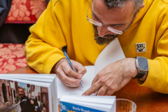 469517431_880702080886115_6298269835359767561_n