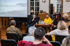 469517989_880701284219528_1446570351672619177_n